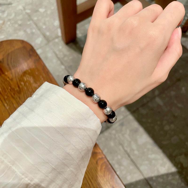 LV Bracelet 04yxs69 (2)