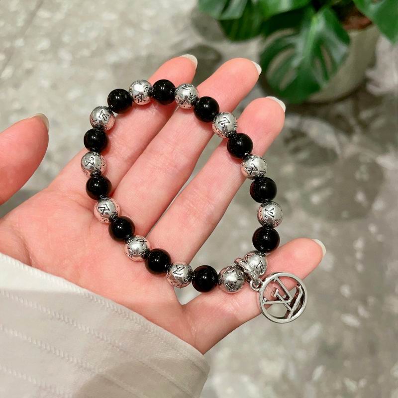 LV Bracelet 04yxs69 (3)