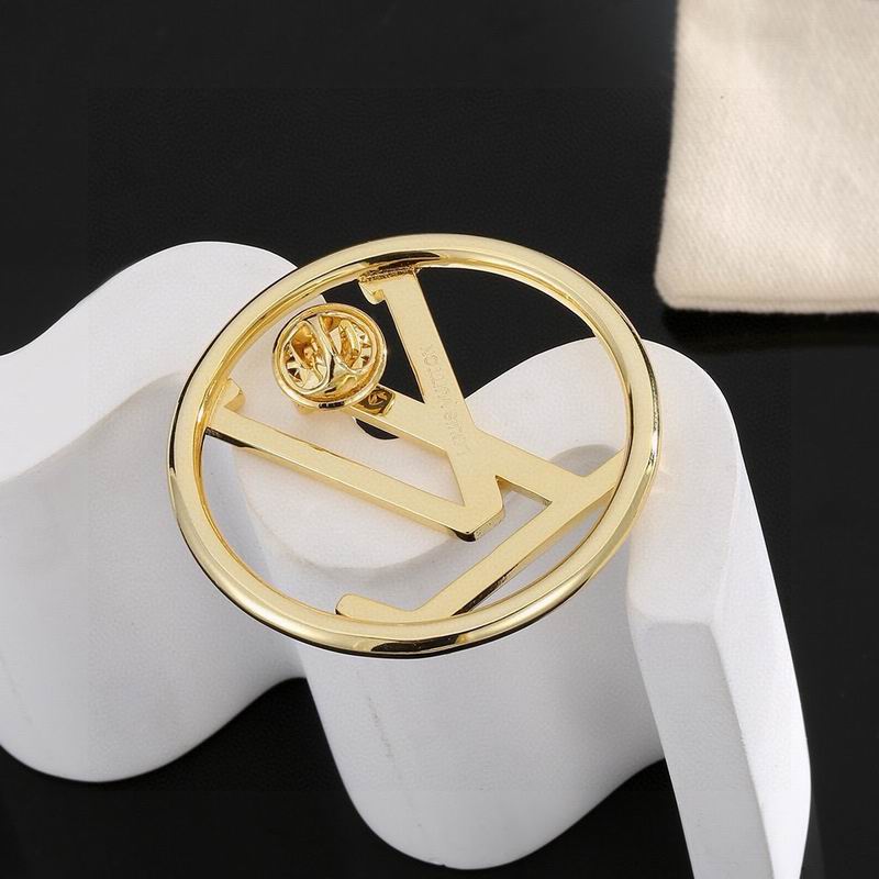 LV Brooch 03yxs01 (6)