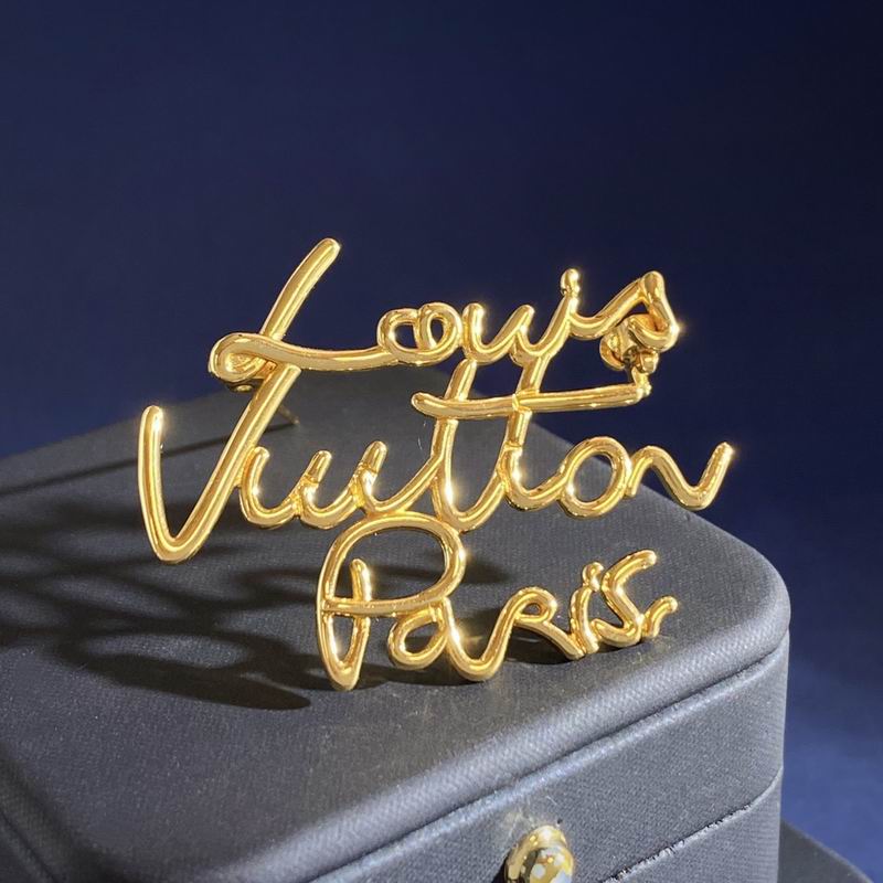 LV Brooch 03yxs07 (3)