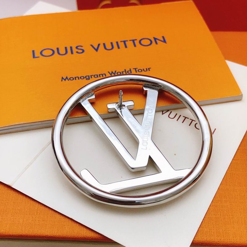 LV Brooch 04yxs09 (3)