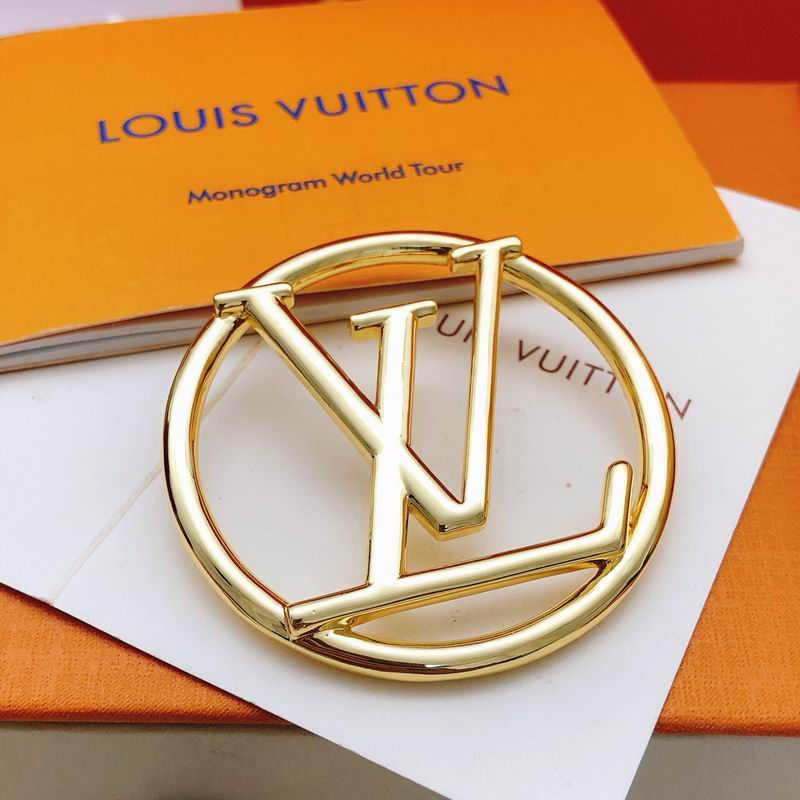 LV Brooch 04yxs09 (9)