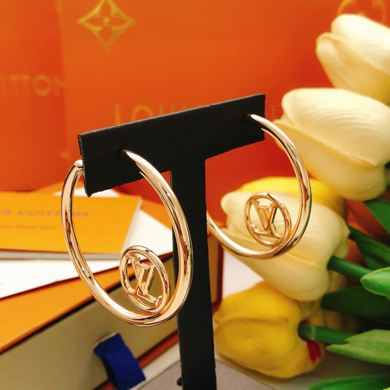 LV Earring 03yxs102 (6)