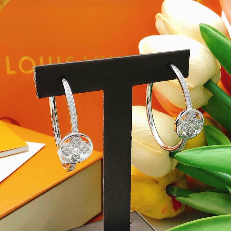 LV Earring 03yxs29 (6)