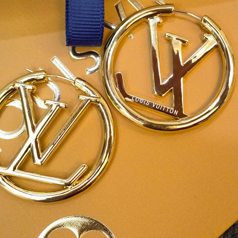 LV Earring 03yxs35 (4)