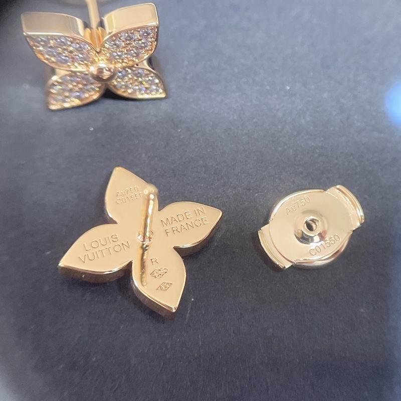 LV Earring 03yxs39 (10)