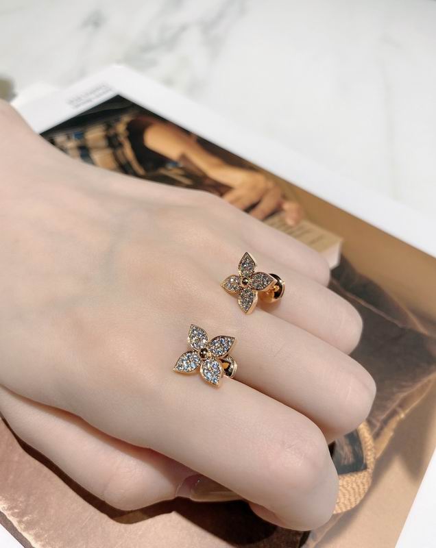 LV Earring 03yxs39 (2)
