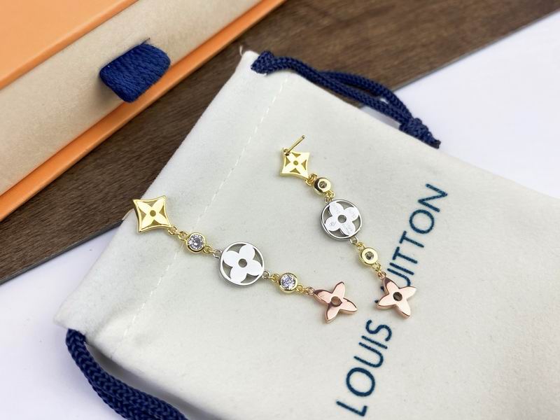 LV Earring 03yxs47 (8)