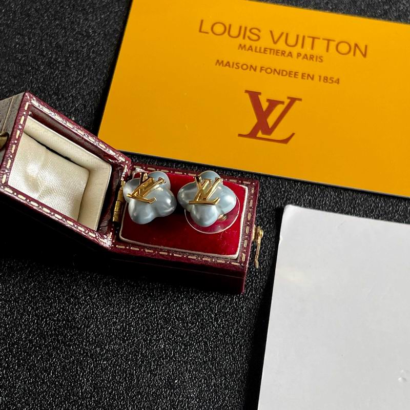 LV Earring 03yxs48 (12)