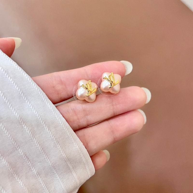 LV Earring 03yxs48 (14)