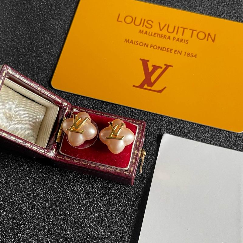 LV Earring 03yxs48 (19)