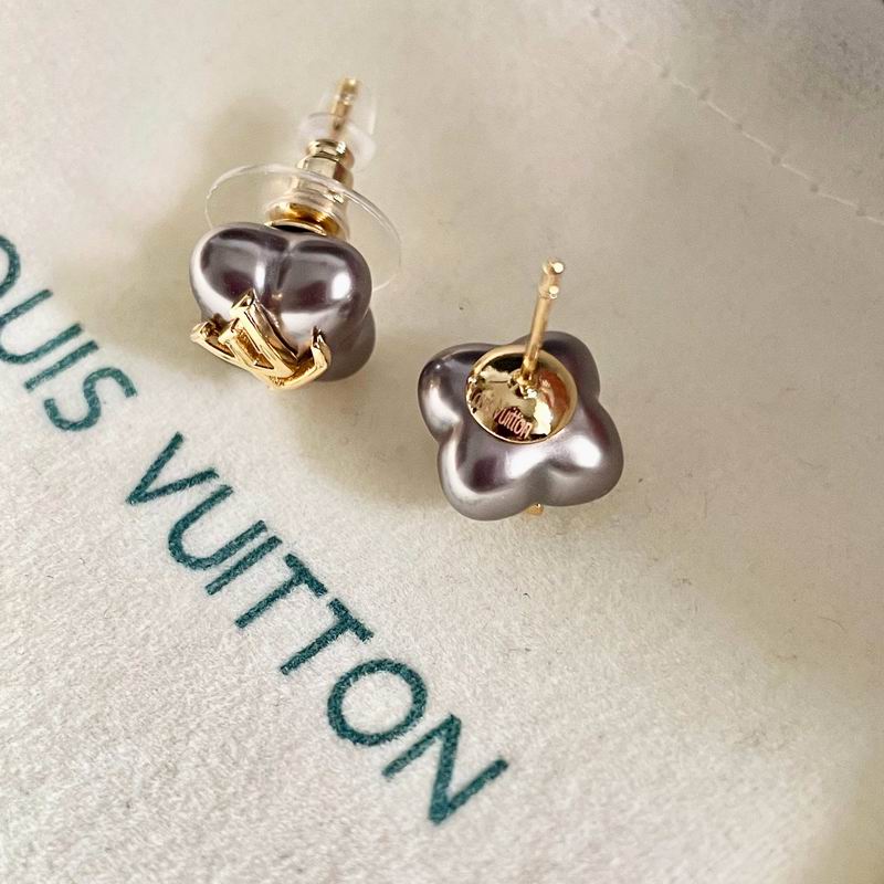 LV Earring 03yxs48 (5)