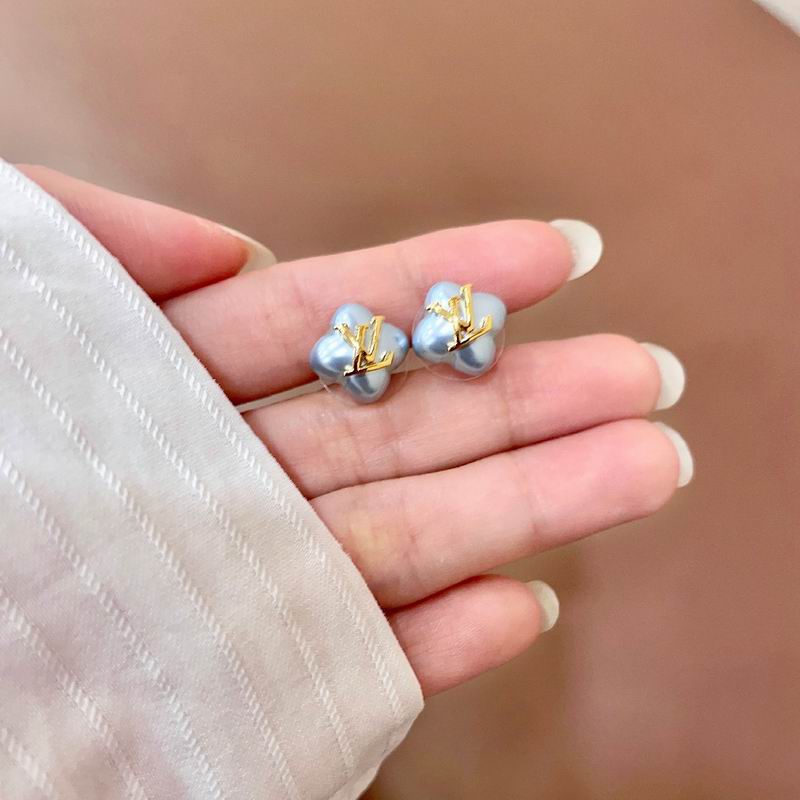 LV Earring 03yxs48 (7)