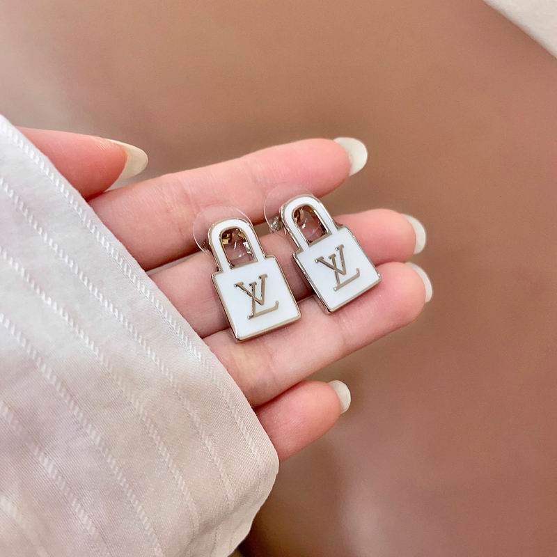 LV Earring 03yxs50 (7)