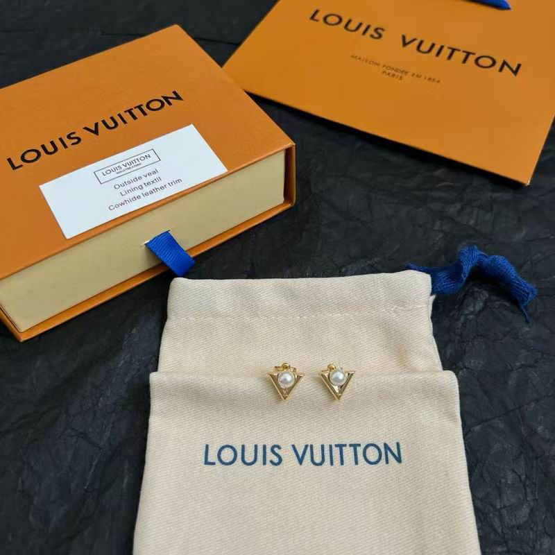 LV Earring 03yxs51 (4)