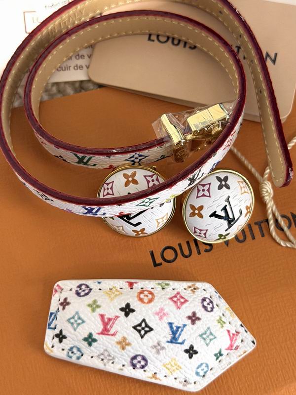 LV Earring 03yxs75 (9)