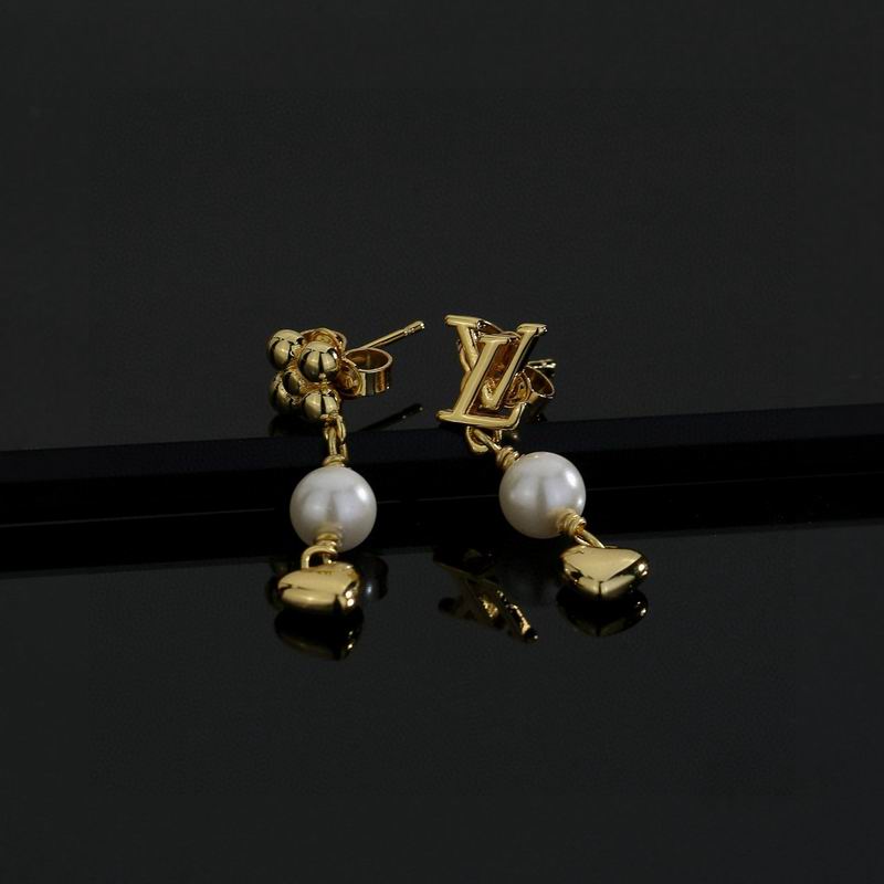 LV Earring 03yxs76 (6)