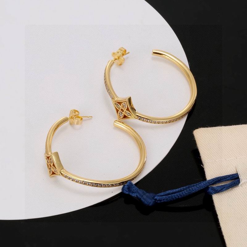 LV Earring 03yxs79 (3)