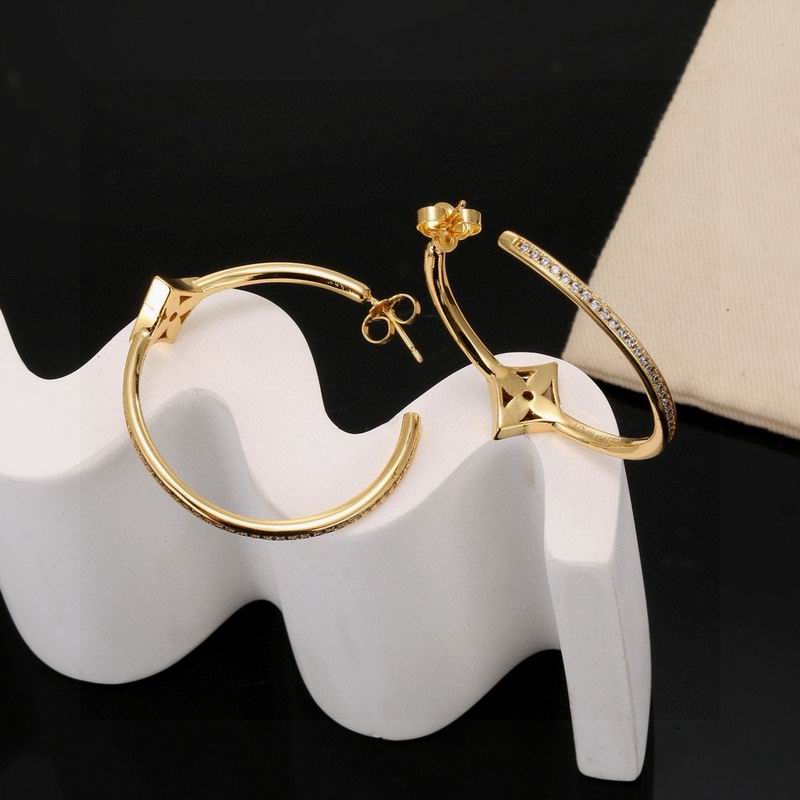 LV Earring 03yxs79 (5)