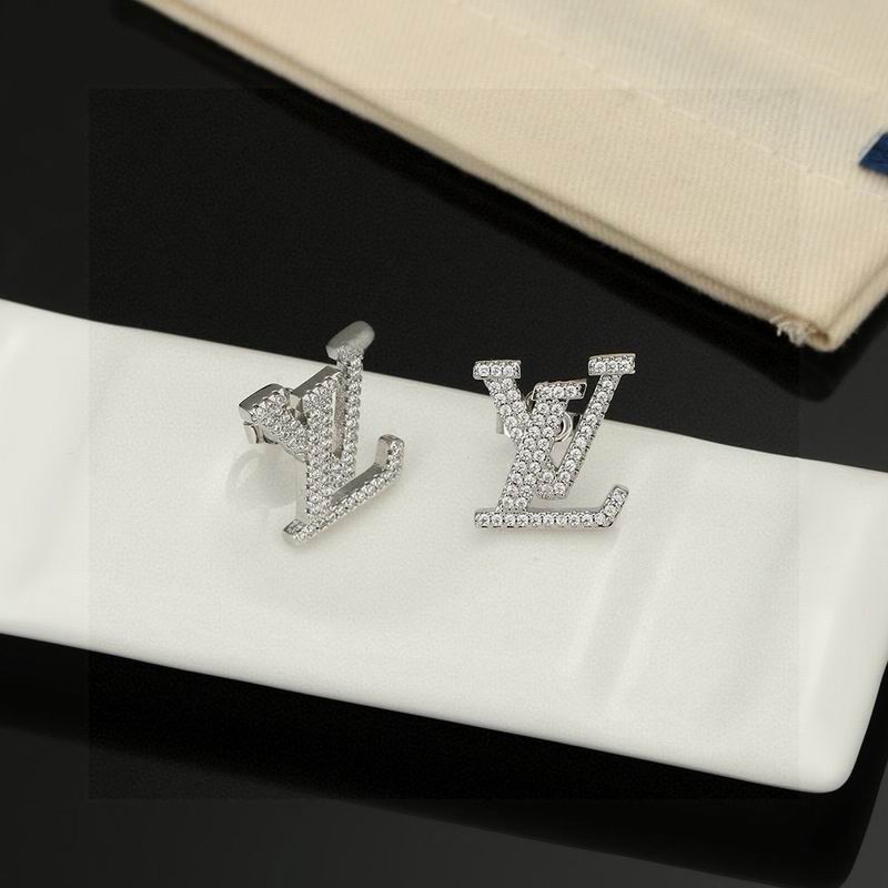 LV Earring 03yxs80 (4)