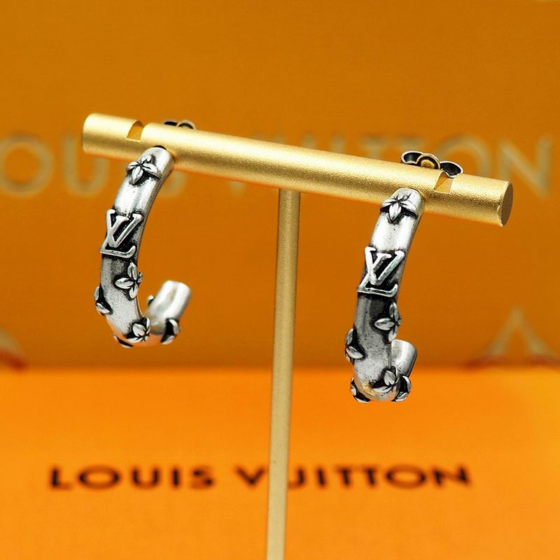 LV Earring 03yxs94 (3)