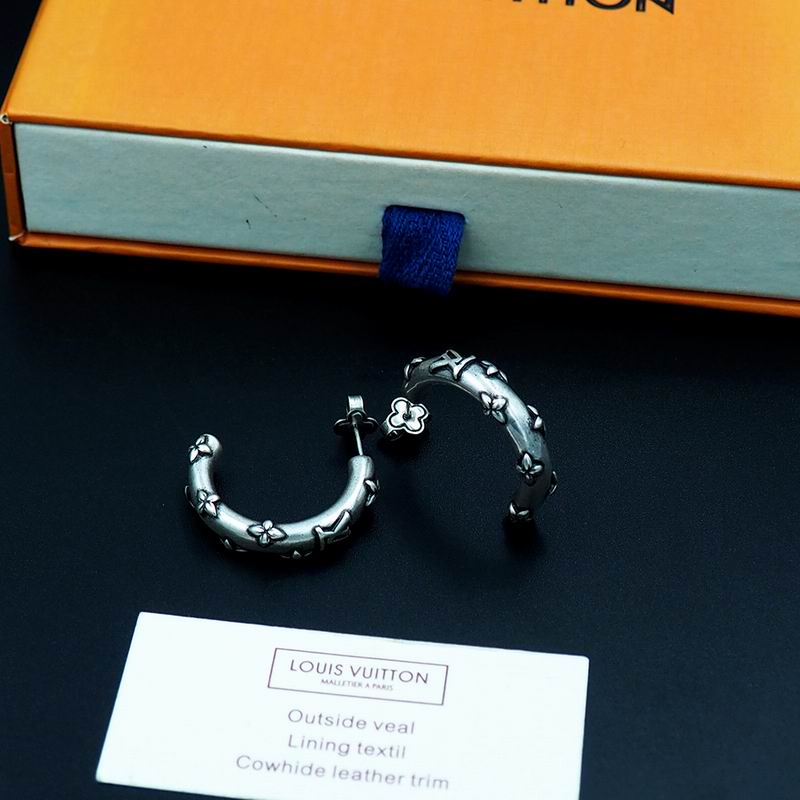 LV Earring 03yxs94 (5)