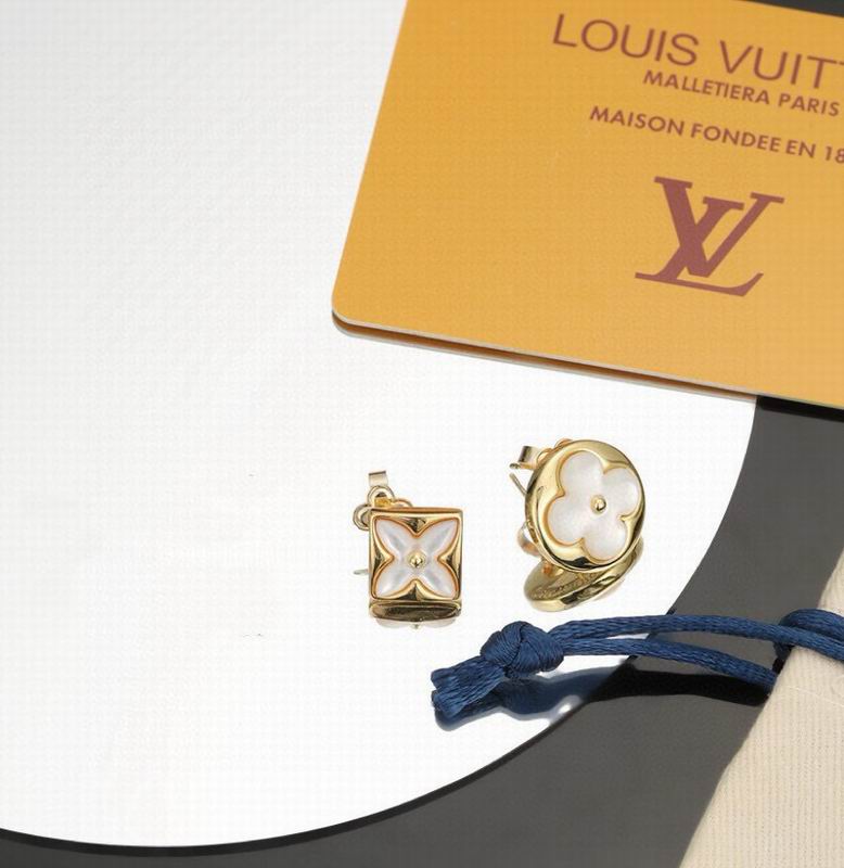 LV Earring 03yxs97 (1)