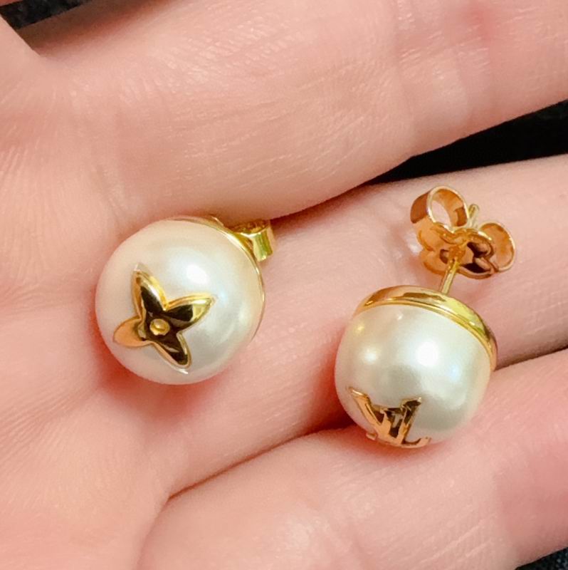 LV Earring 04yxs117 (7)