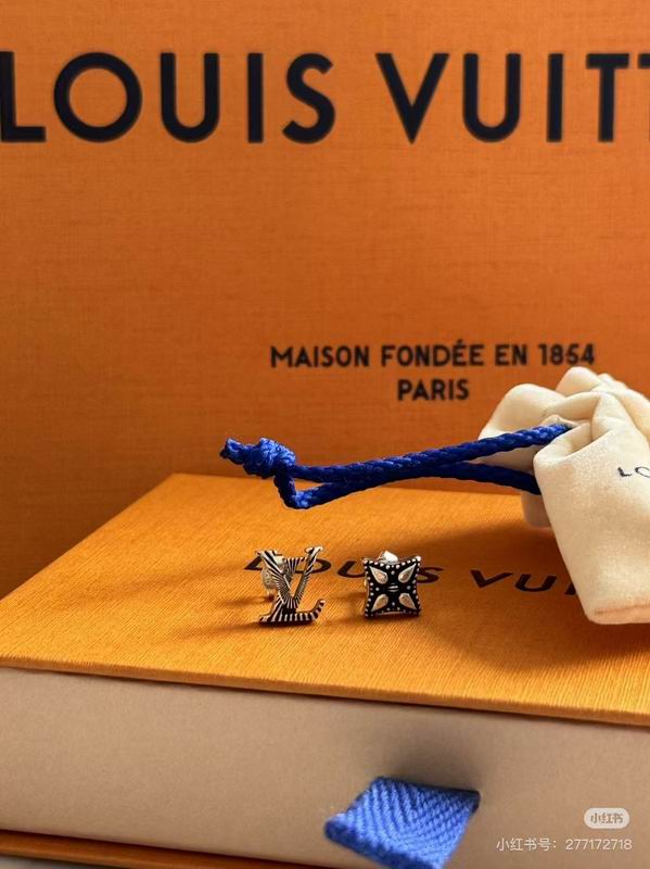 LV Earring 04yxs130 (9)