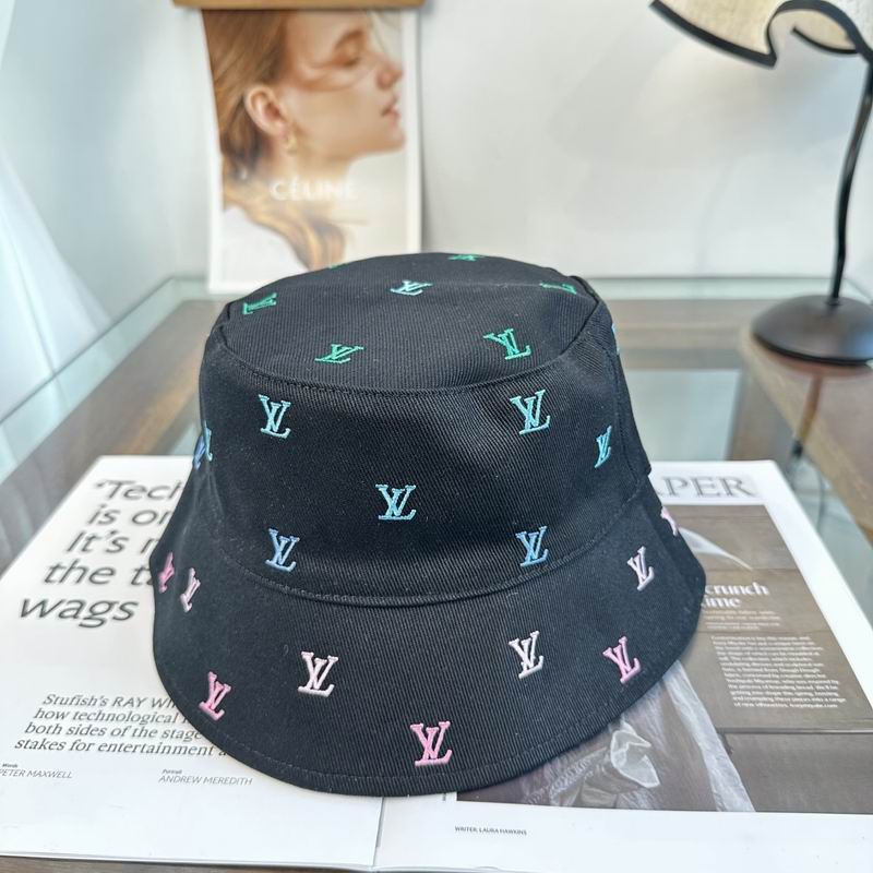 LV Hat dx (1034)