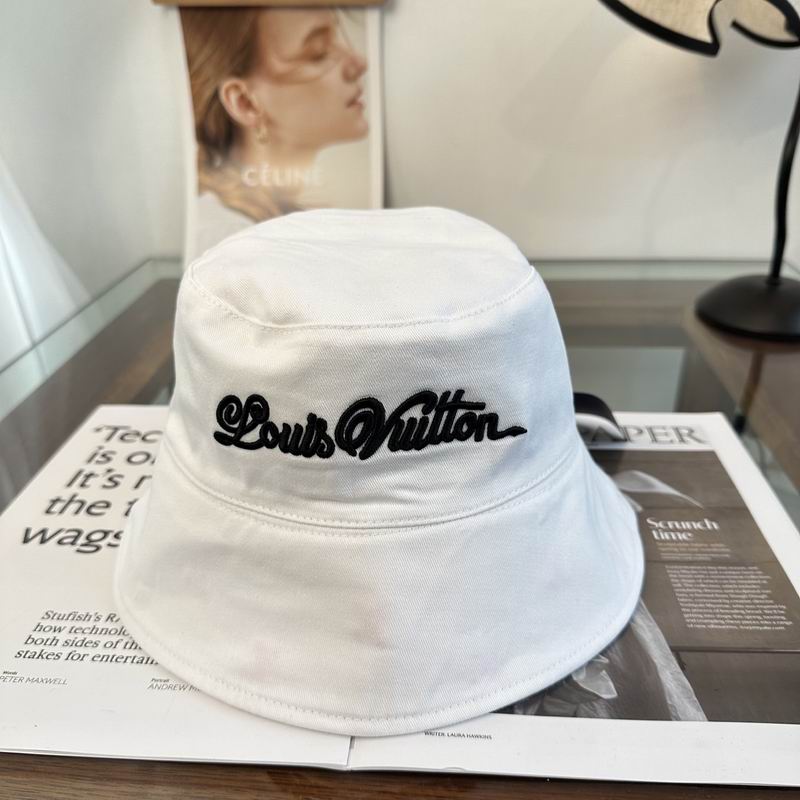 LV Hat dx (1037)