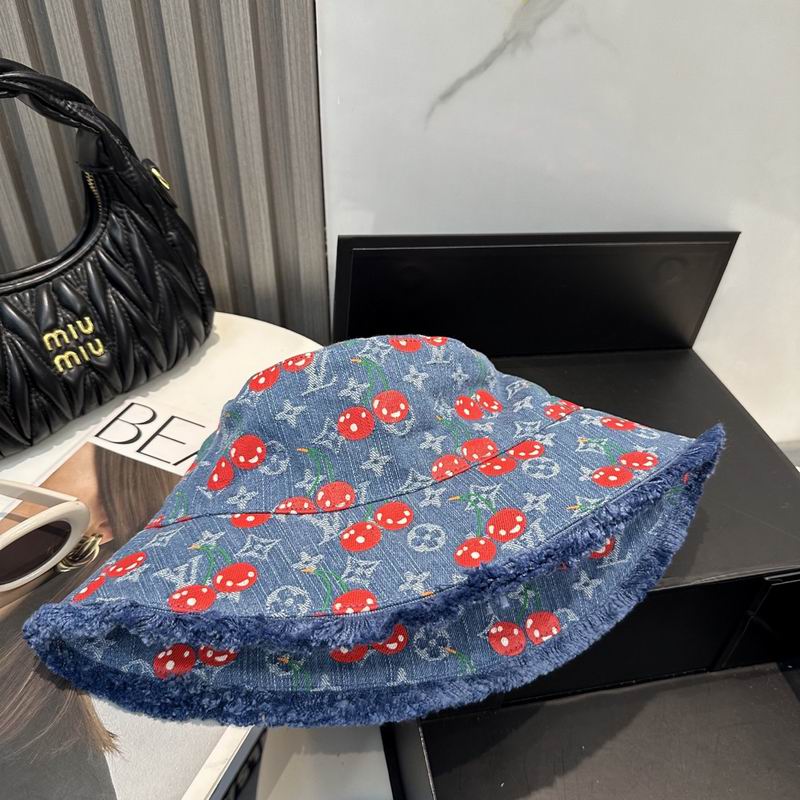 LV Hat dx (1111)