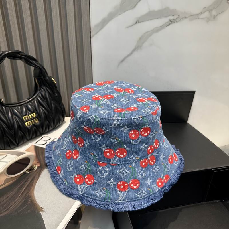 LV Hat dx (1115)
