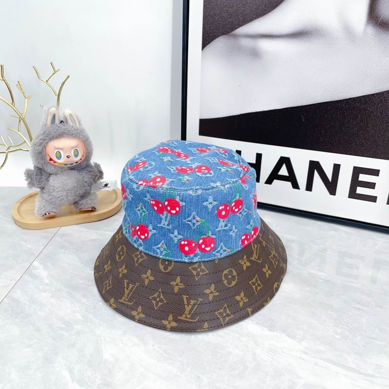LV Hat dx (1691)