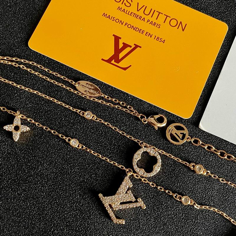 LV Necklace 03yxs168 (4)