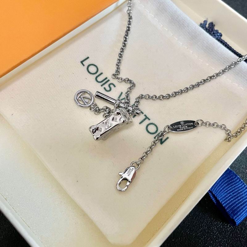 LV Necklace 03yxs172 (11)