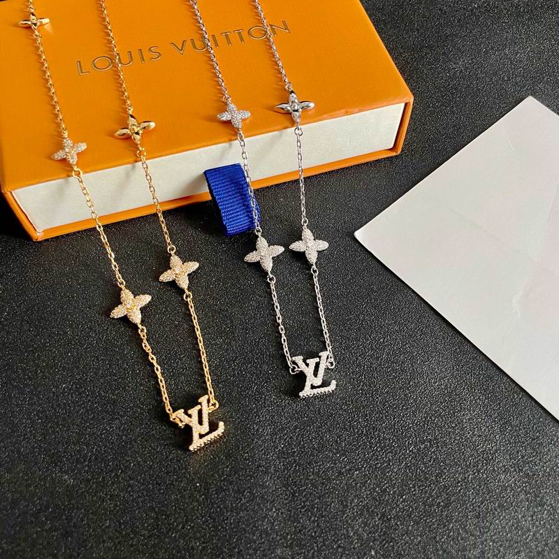 LV Necklace 03yxs175 (2)