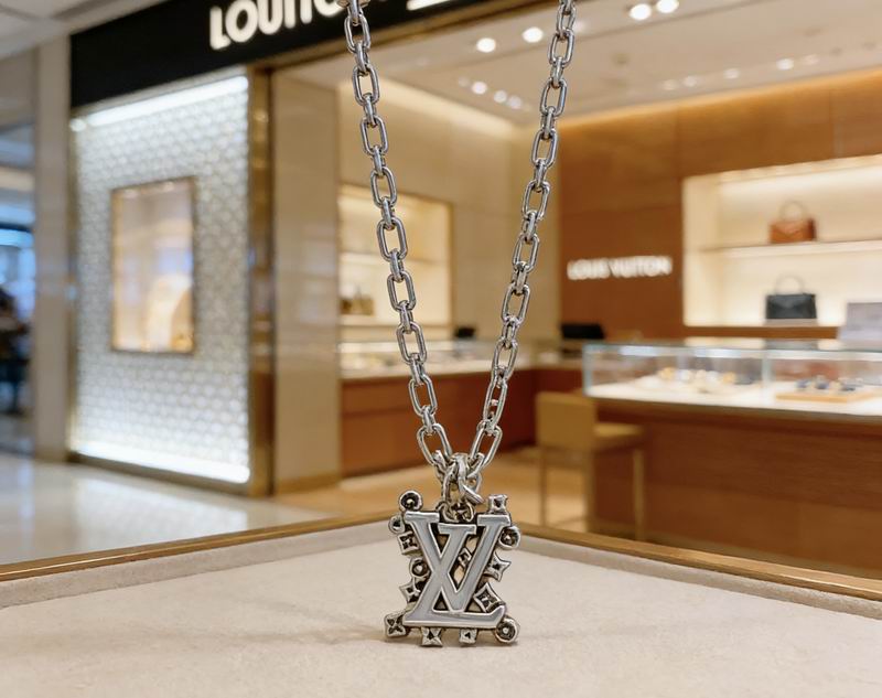 LV Necklace 03yxs184 (4)
