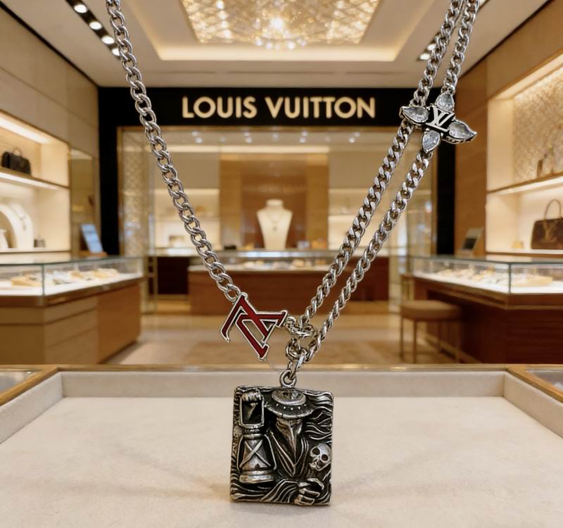 LV Necklace 03yxs192 (3)