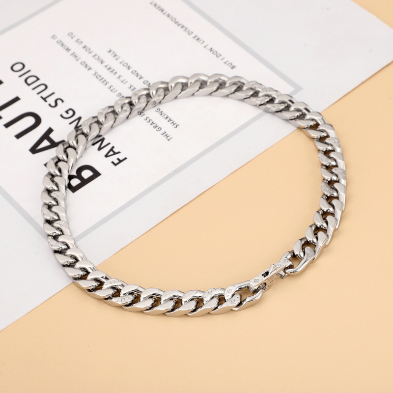 LV Necklace 03yxs199 (3)