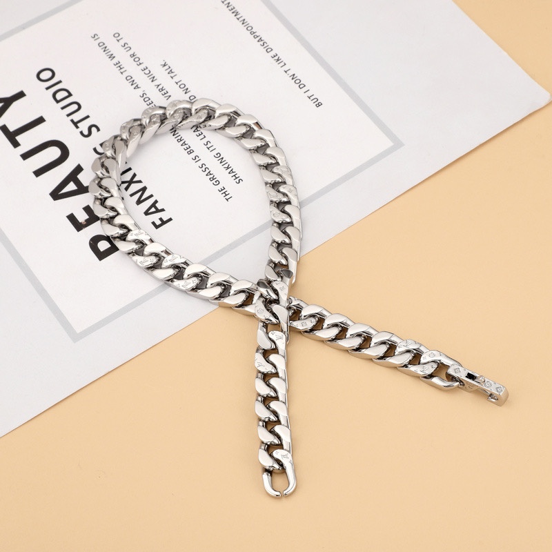 LV Necklace 03yxs199 (7)