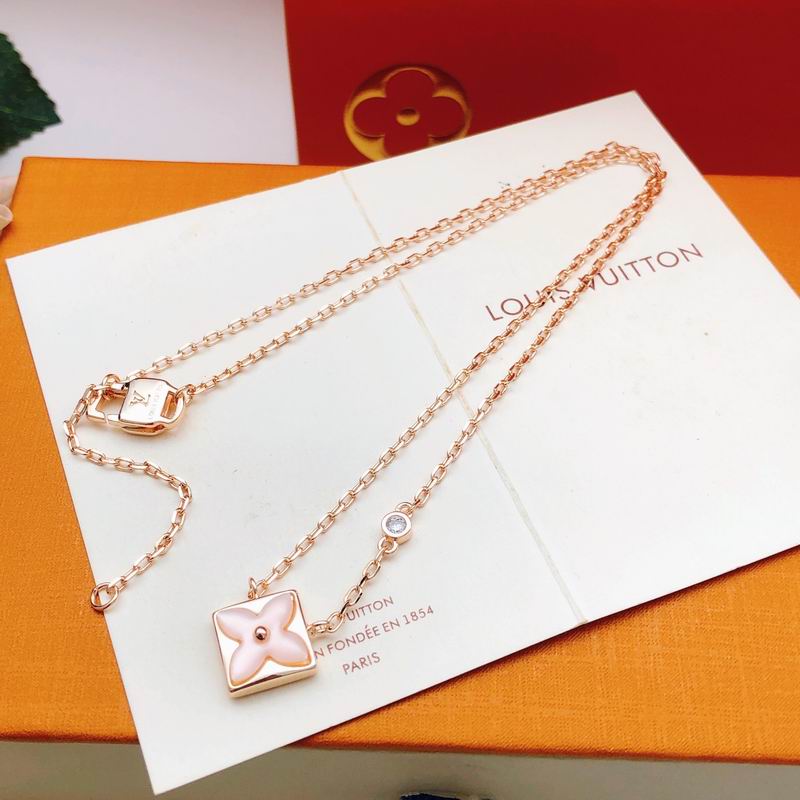 LV Necklace 03yxs207 (7)
