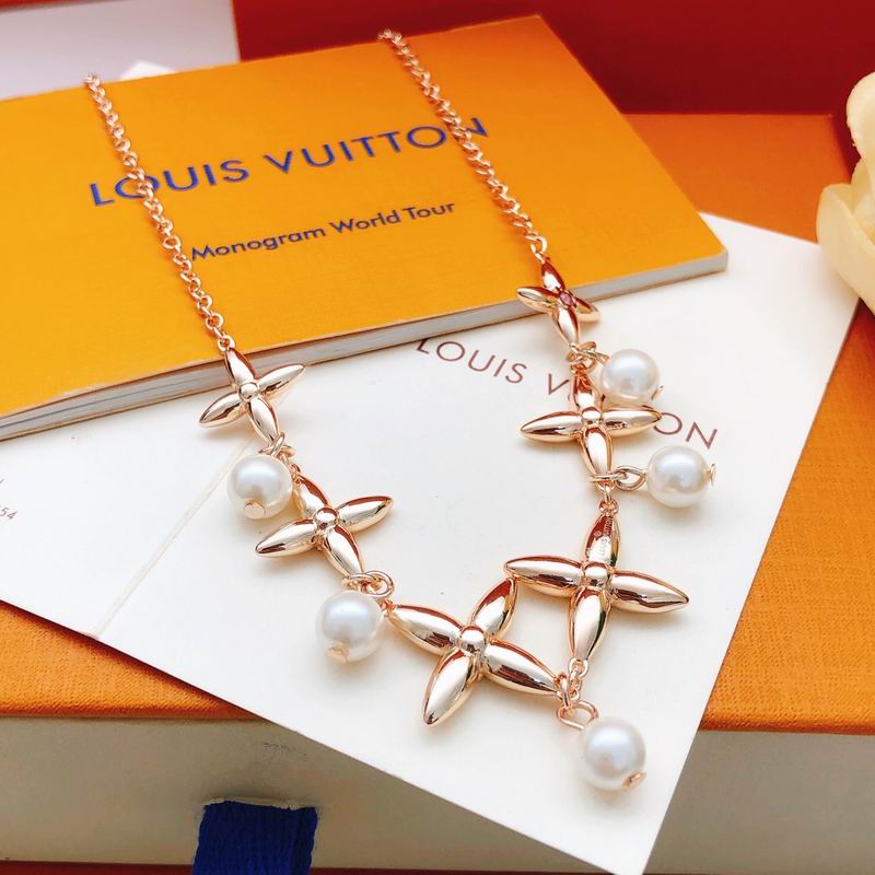 LV Necklace 03yxs208 (3)