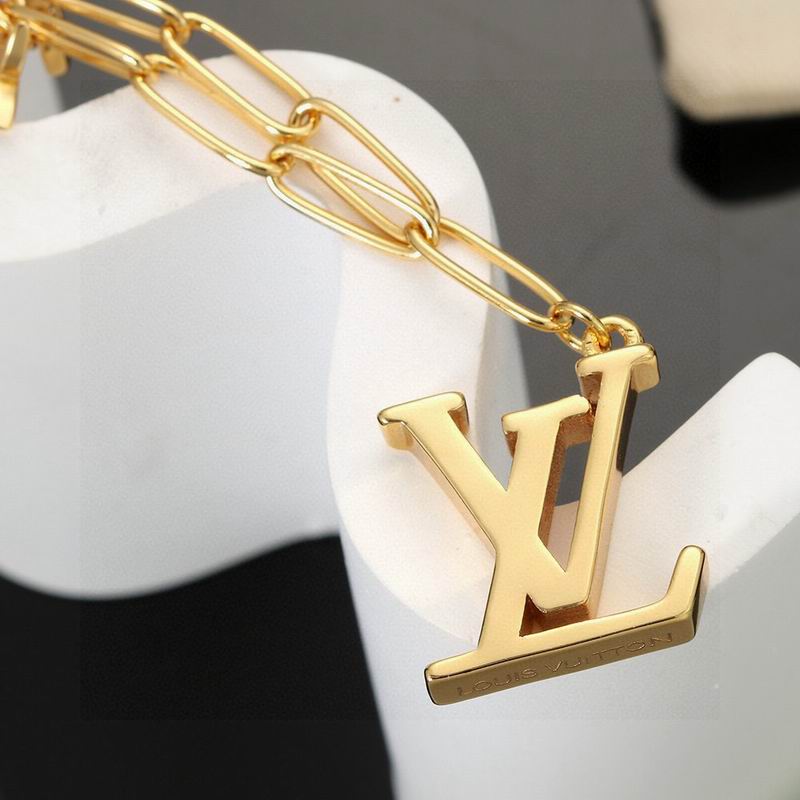 LV Necklace 03yxs213 (6)