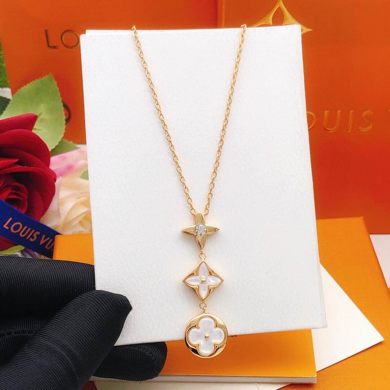 LV Necklace 03yxs215 (3)
