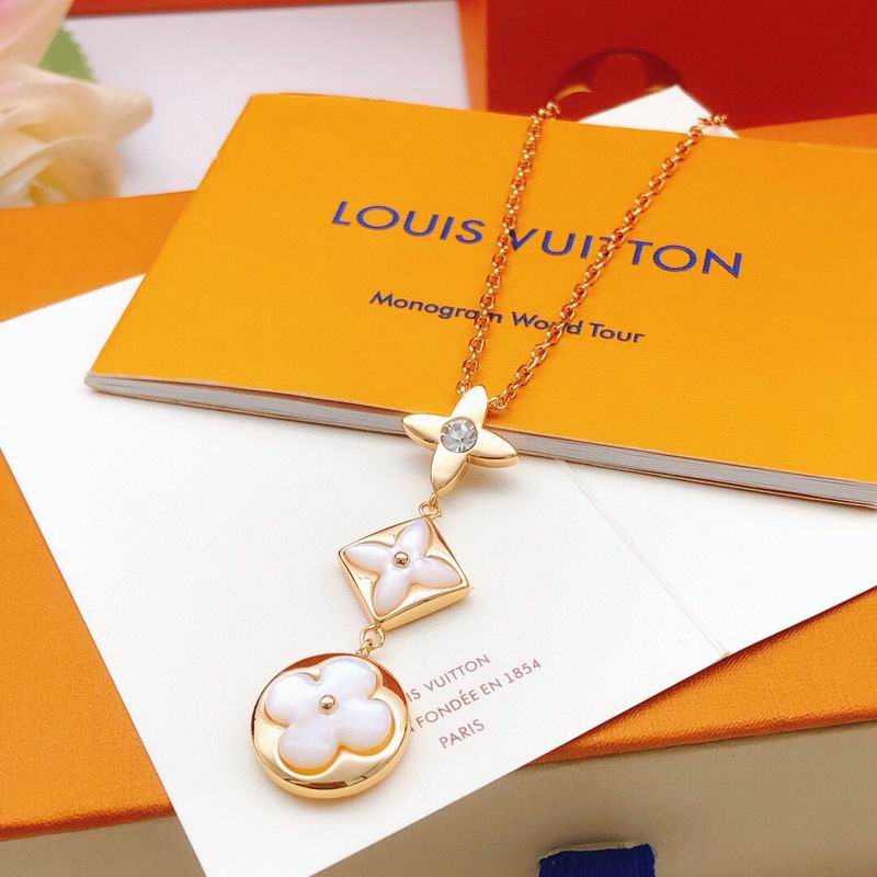 LV Necklace 03yxs215 (5)