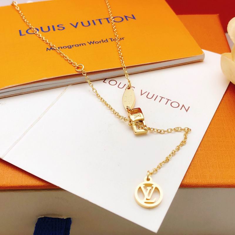 LV Necklace 03yxs216 (3)