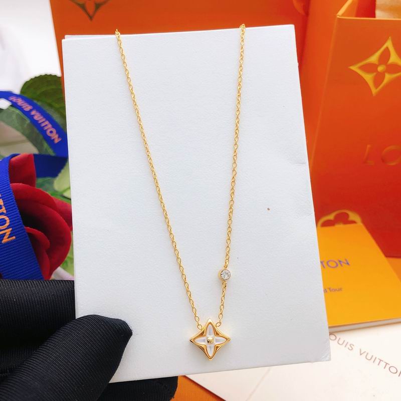 LV Necklace 03yxs216 (6)