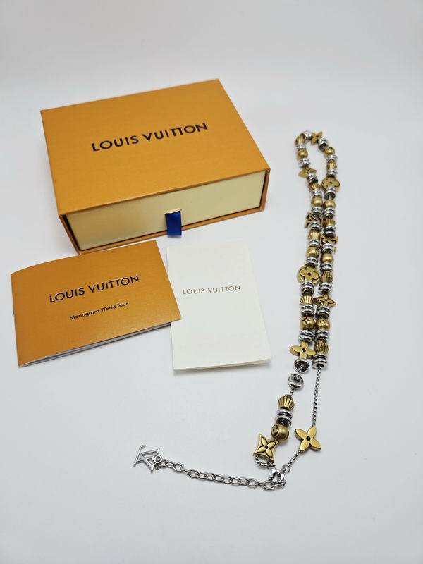 LV Necklace 03yxs222 (2)