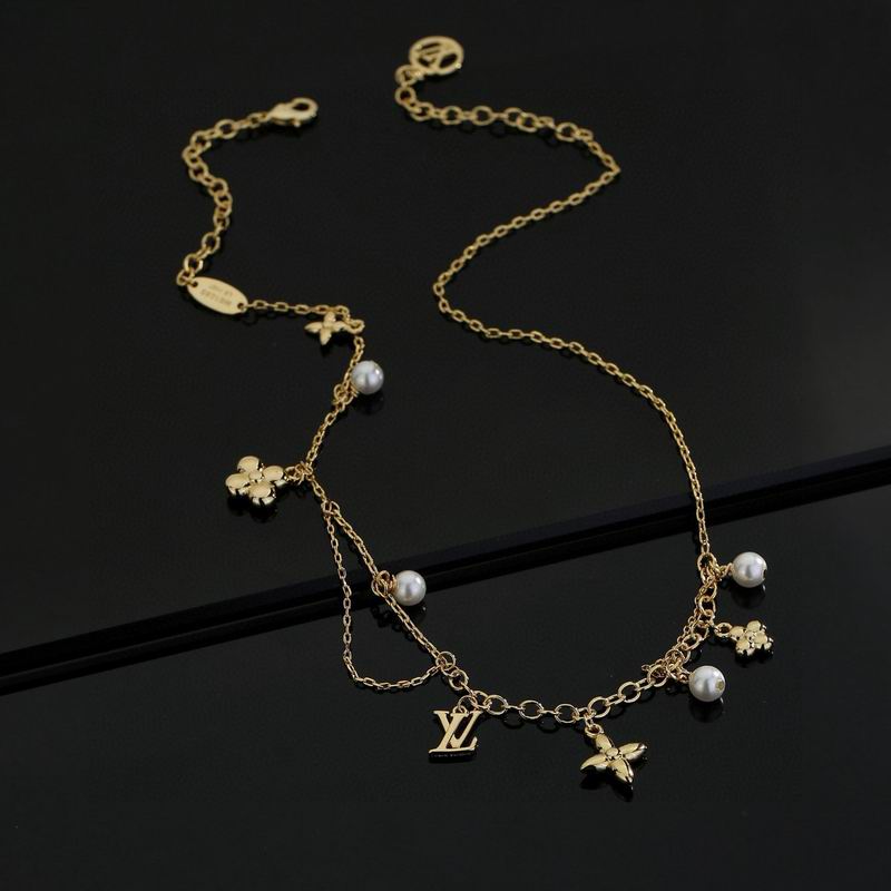 LV Necklace 03yxs225 (3)